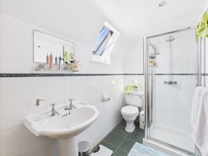 Shower room - click for photo gallery